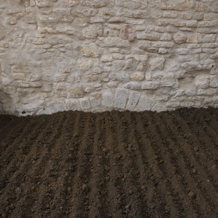 pr&eacute;paration de la terre /